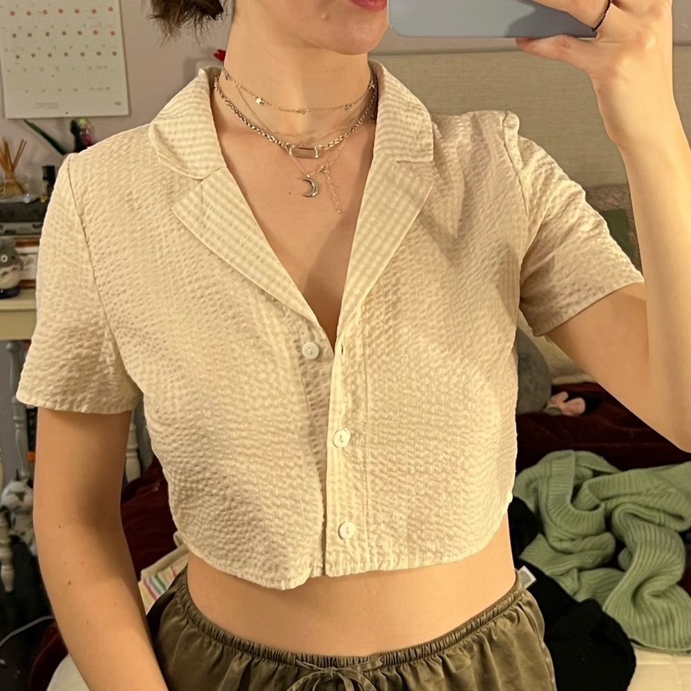 Cropped Short Sleeve Button Down